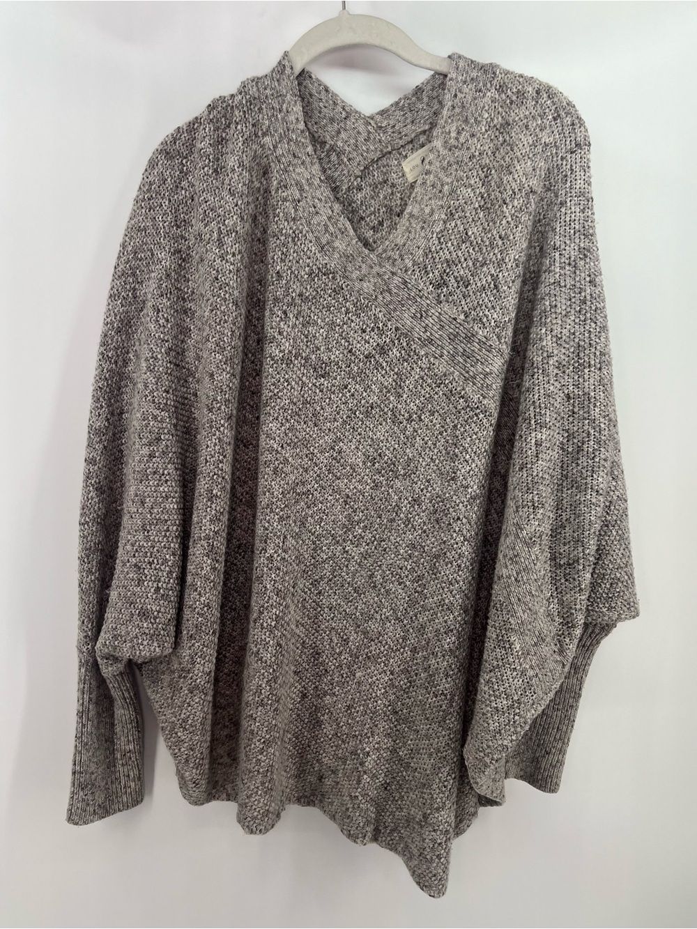 Lou & Grey Relaxed V-Neck Sweater Poncho in Heather Gray M Medium - Picture 4 of 10